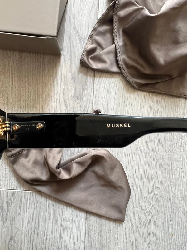 Dita Muskel Lunettes de Soleil Square Frame Noir