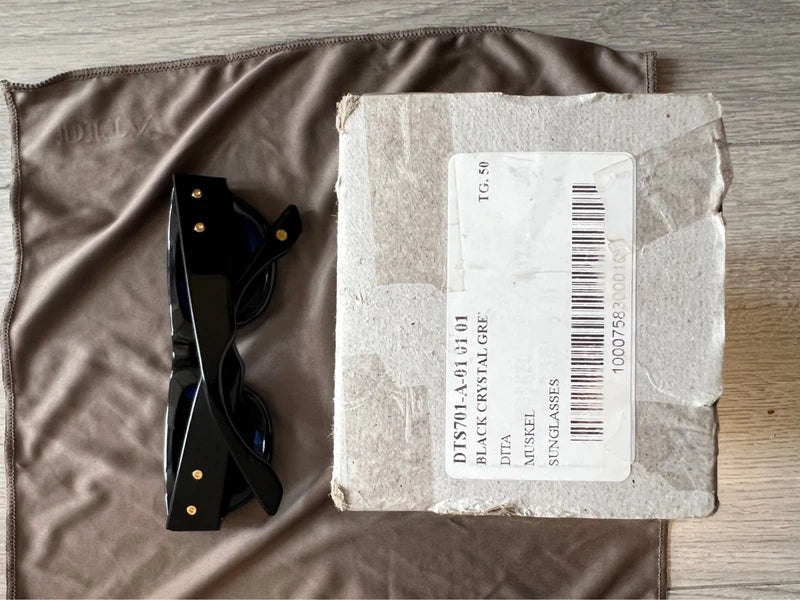 Dita Muskel Lunettes de Soleil Square Frame Noir