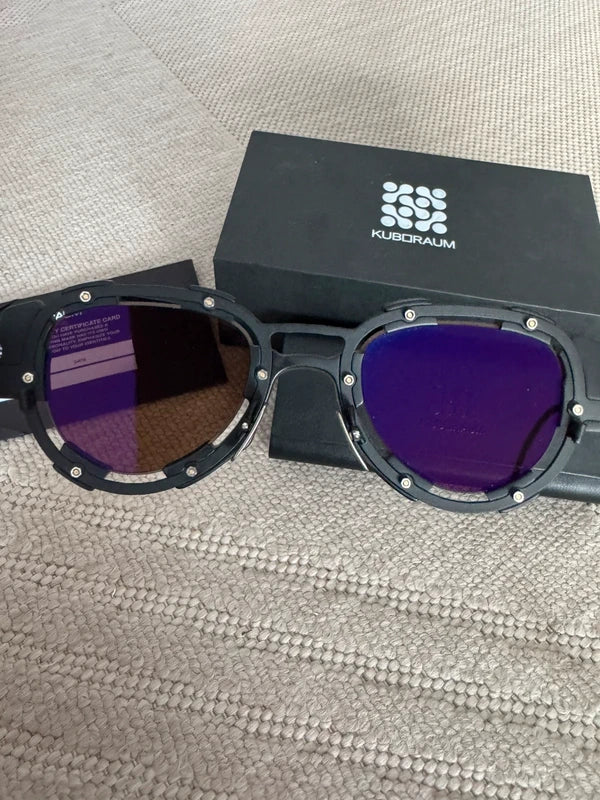 Lunettes de soleil Kuboraum Maske V2 BM Noires