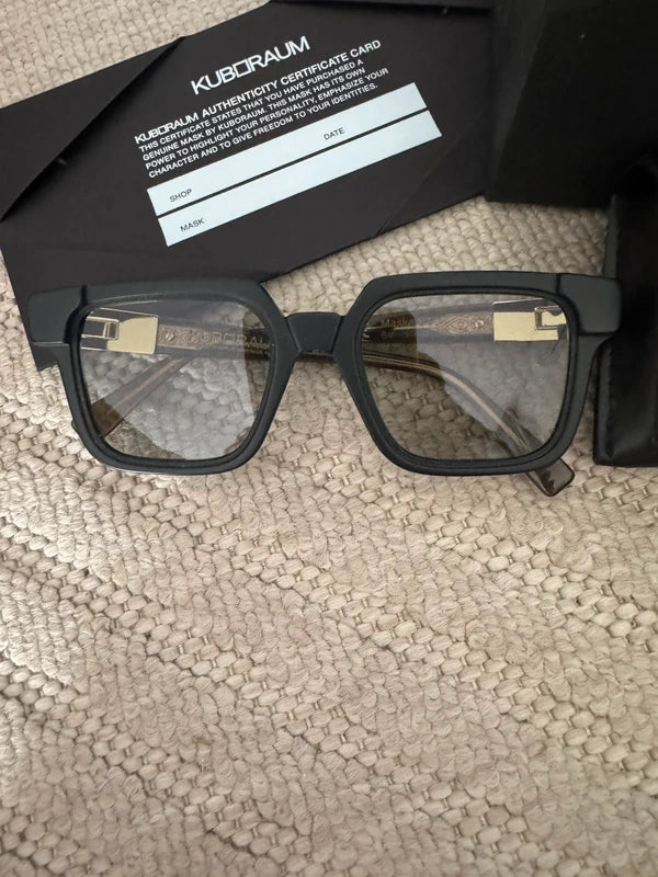 Lunettes de soleil Kuboraum Maske S4 BM Noires – Comme neuves