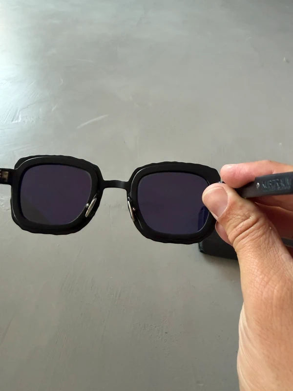 Kuboraum Z8 BM Lunettes de Soleil Noir Mat Acétate