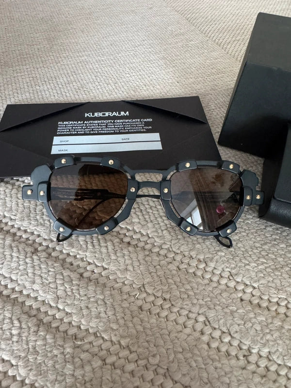 Lunettes de soleil Kuboraum Maske V2 BM Noires